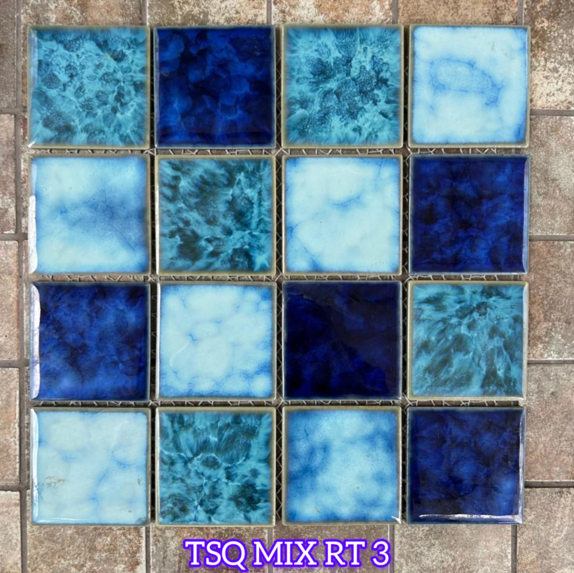 Jual Mozaik Kolam Renang Berkualitas untuk Tampilan Kolam Lebih Elegan